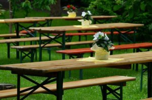 Bierbank set auf party